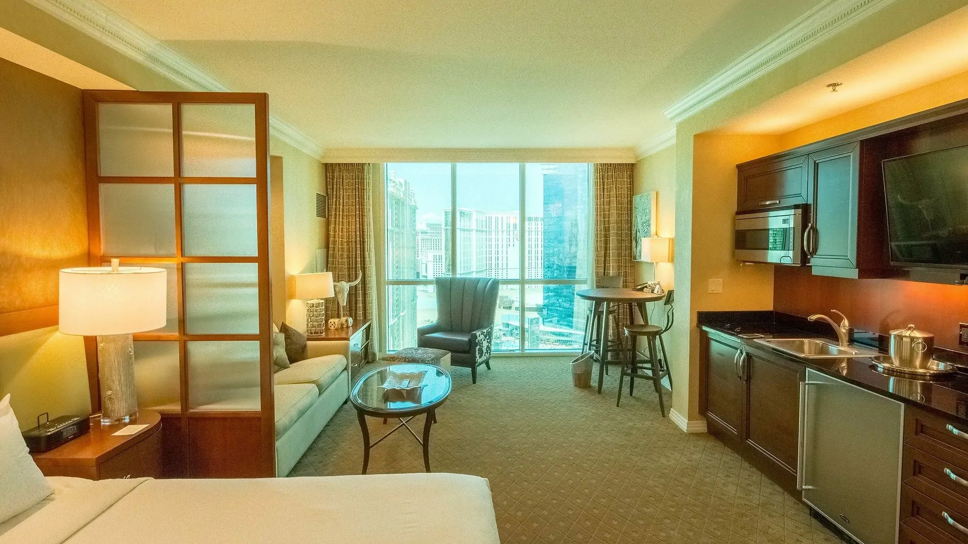 Отель Lucky Gem Penthouse & Luxury Suites At Signature Resort, Strip View 509 Лас-Вегас